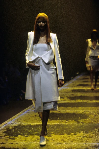Look 92